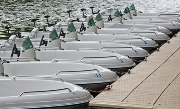 Hors-bord pour plongée sous-marine